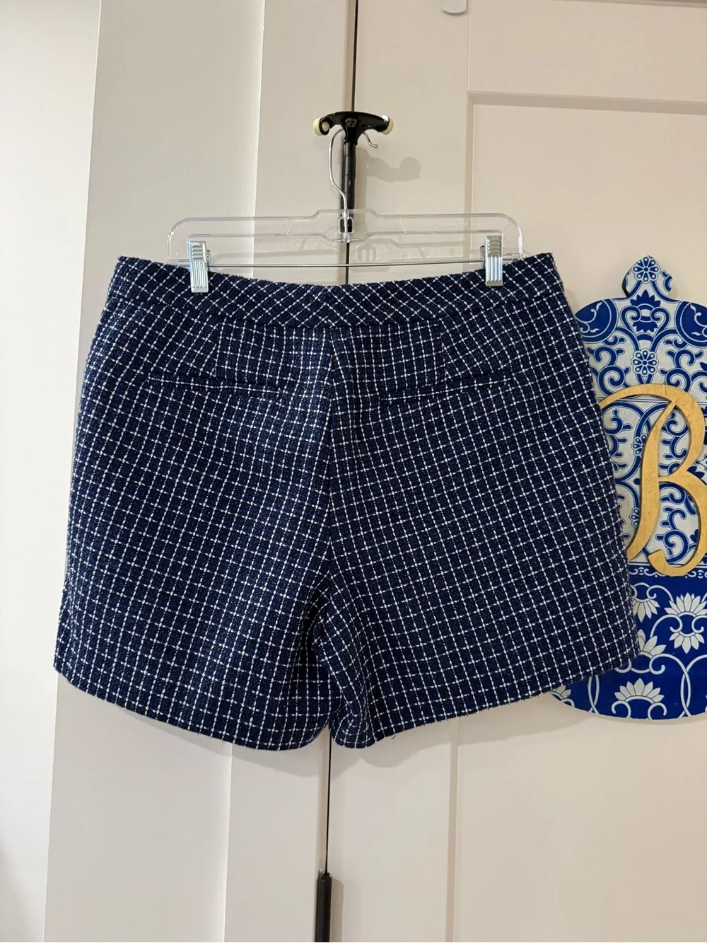 Lilly Pulitzer Navy High Rise Gretchen Shorts - Picture 3 of 3
